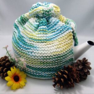 Staged Knit Teapot cover